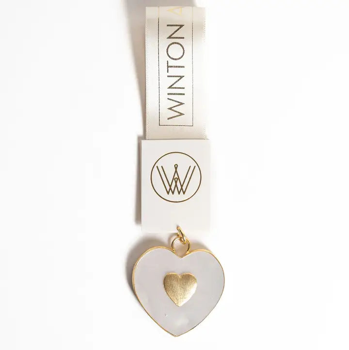 Winton & Waits Statement Charms
