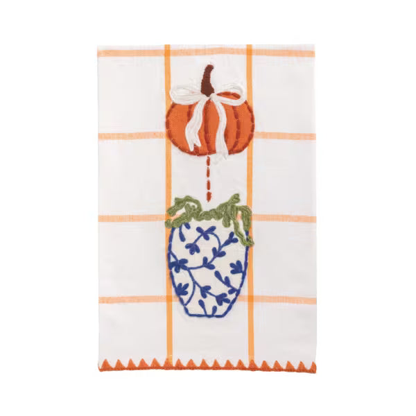 Pumpkin Topiary Towel