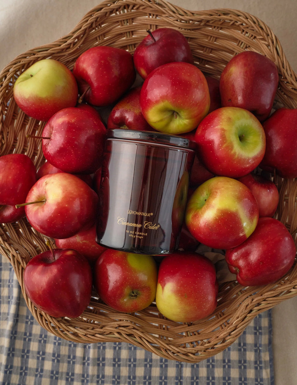 Aromatique Foundry Candle