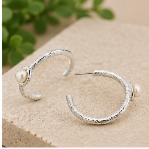 Susan Shaw Pearl Accent Hoops