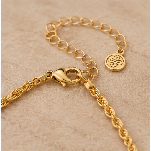 Susan Shaw Sophie Long Clover Necklace