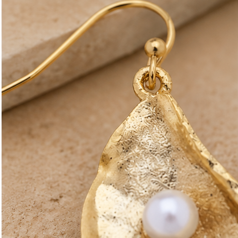 Susan Shaw Oyster + Pearl Earrings