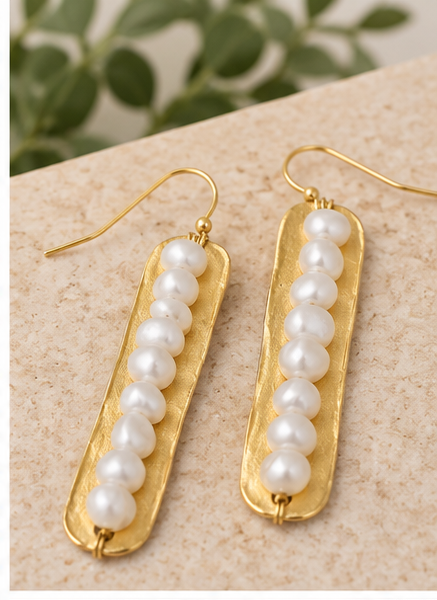 Susan Shaw Gold Bar & Pearl Earrings