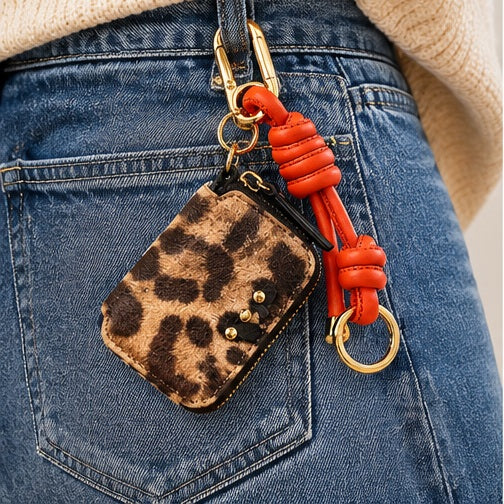 Pretty Simple Brynn Clippable Card Wallet