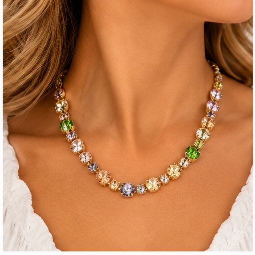 Sensibling Round Stone Necklace