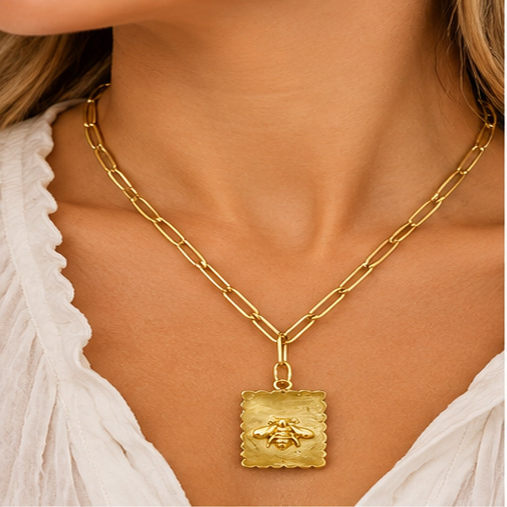 Susan Shaw Gold Bee Stamp Necklace